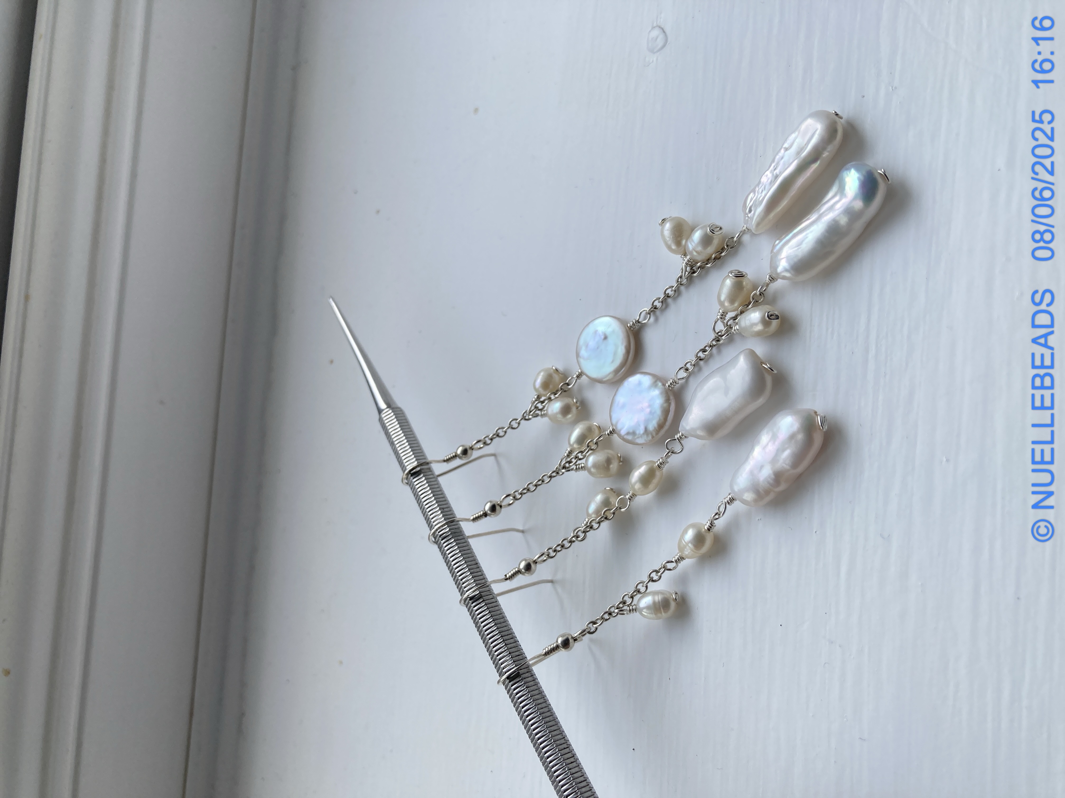 Bridal pearl dangles 